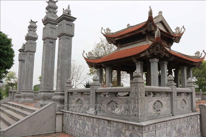 Trong ảnh: Khu Lăng mộ thờ Cao Lỗ Vương. Ảnh: Thanh Thương- TTXVN
