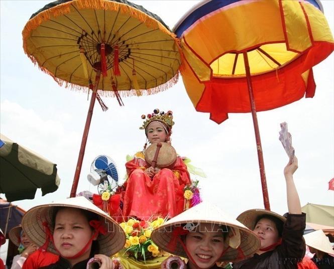 Trong ảnh: Tái hiện hình ảnh tướng giặc Ân sang xâm lược nước ta. Ảnh: TTXVN