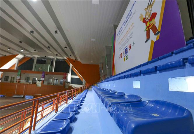 Hệ thống ghế trên khán đài được thay mới, vệ sinh sạch sẽ. Ảnh: Tuấn Đức - TTXVN