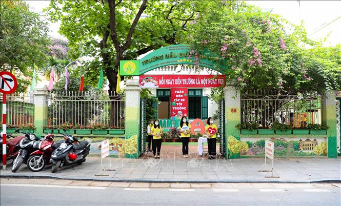 Trường Mẫu giáo Mầm non A, quận Hoàn Kiếm đã hoàn tất công tác chuẩn bị, sẵn sàng đón trẻ tới trường. Ảnh: Thanh Tùng - TTXVN 
