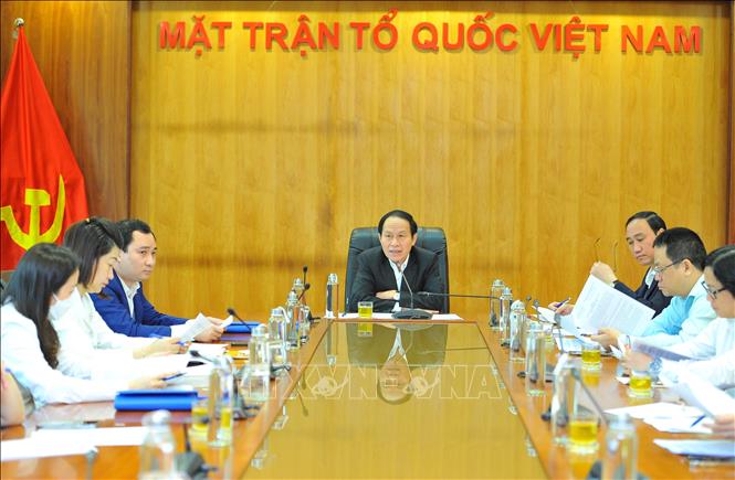 Trong ảnh: Phó Chủ tịch - Tổng Thư ký UBTƯ MTTQ Việt Nam Lê Tiến Châu phát biểu tại cuộc họp. Ảnh: Minh Đức – TTXVN