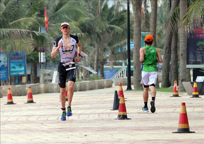 Photo: Athletes compete in the 2019 event. VNA Photo