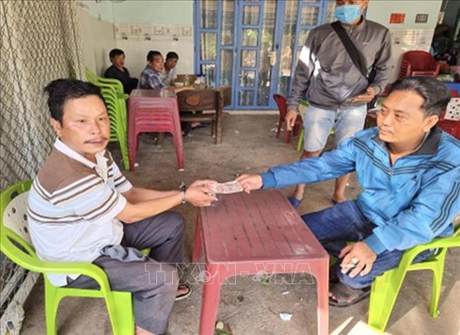 Đối tượng Nguyễn Sơn Lâm (bên trái). Ảnh: TTXVN phát
