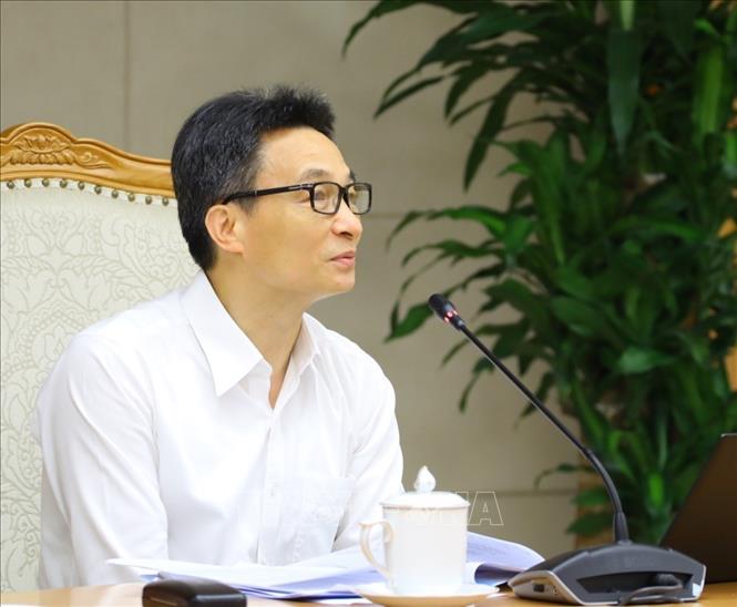 Phó Thủ tướng Vũ Đức Đam phát biểu chỉ đạo cuộc họp. Ảnh: Văn Điệp - TTXVN