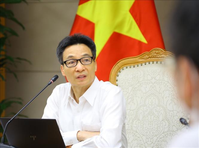 Phó Thủ tướng Vũ Đức Đam phát biểu chỉ đạo cuộc họp. Ảnh: Văn Điệp - TTXVN