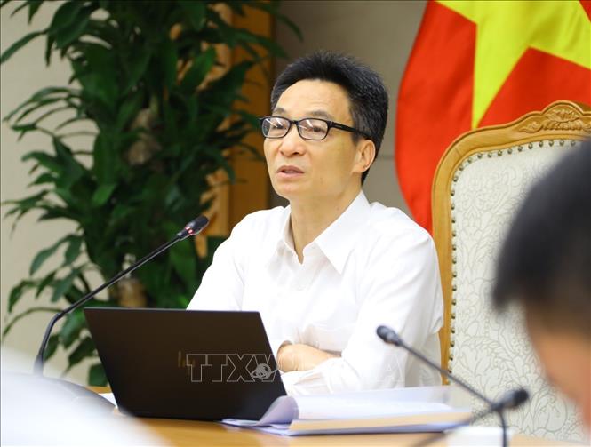 Phó Thủ tướng Vũ Đức Đam phát biểu chỉ đạo cuộc họp. Ảnh: Văn Điệp - TTXVN