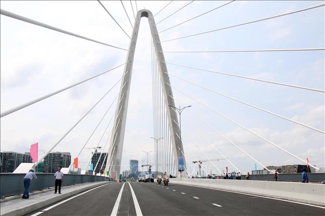 Photo: A view of Thu Thiem 2 bridge. VNA Photo: Tiến Lực
