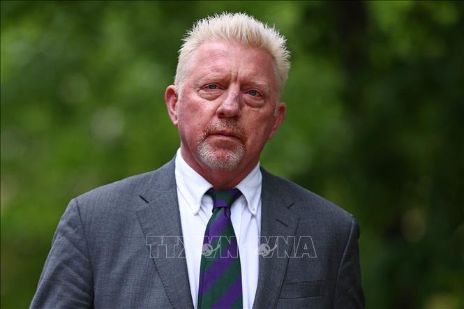 Trong ảnh: Cựu ngôi sao quần vợt Boris Becker tới tòa án  Southwark Crown ở  London (Anh) ngày 29/4/2022. Ảnh: AFP/TTXVN