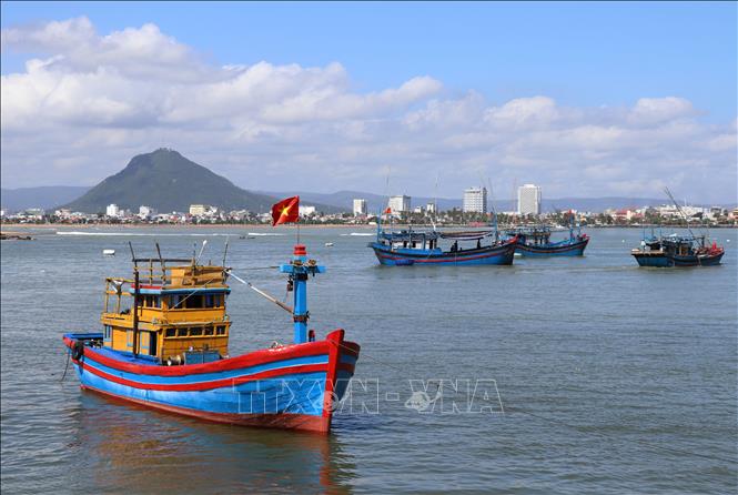 Nhìn từ biển đô thị Tuy Hòa hiện lên trẻ trung năng động và thơ mộng. Ảnh: Phạm Cường-TTXVN