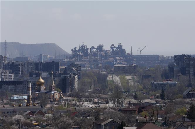 Trong ảnh: Nhà máy thép Azovstal ở Mariupol, Ukraine, ngày 20/4/2022. Ảnh: THX/ TTXVN