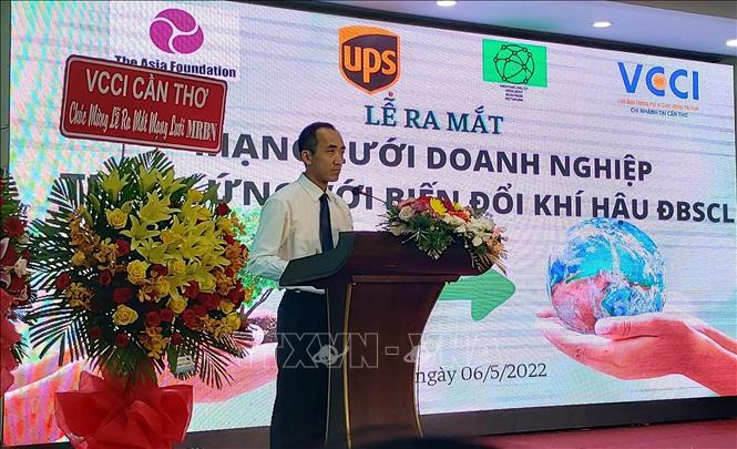 Director of VCCI Can Tho Nguyen Phuong Lam speaks at the ceremony. VNA Photo: Thu Hiền