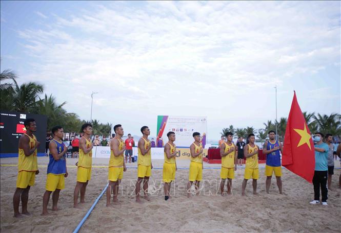 Năm 2024, bóng chuyền bãi biển đang trở thành môn thể thao phát triển nhất đang thu hút sự chú ý của giới trẻ. Hãy cùng xem hình ảnh về bóng chuyền bãi biển để tận hưởng niềm vui và sự hứng khởi khi tham gia vào một trận đấu bóng tuyệt vời trên bãi biển.