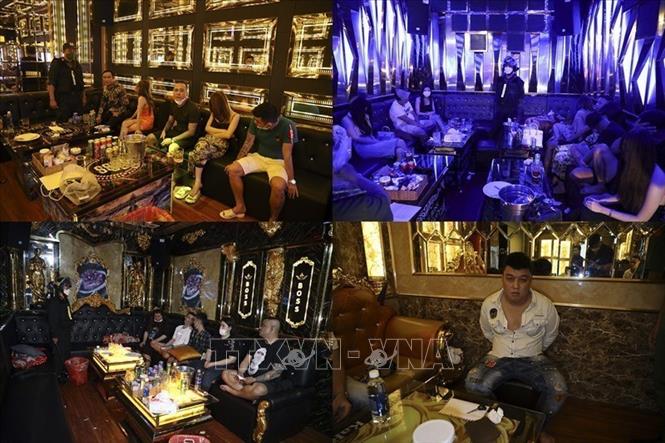 Rạng sáng 8/5, Công an thành phố Cần Thơ kiểm tra quán karaoke BOSS (phường Cái Khế, quận Ninh Kiều) phát hiện 34 người dương tính với ma túy. Ảnh: TTXVN phát