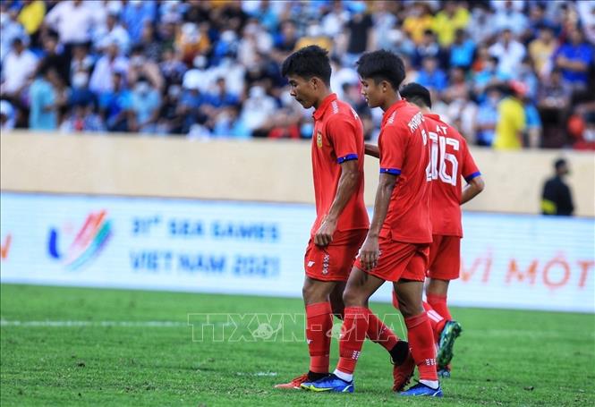 Nỗi buồn của các cầu thủ U23 Lào sau trận thua. Ảnh: Tuấn Anh - TTXVN