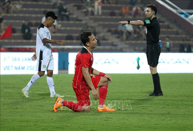 Cầu thủ đội U23 Indonesia tỏ ra tiếc nuối sau khi không thể ghi bàn sau một pha dứt điểm. Ảnh: Quốc Khánh - TTXVN
