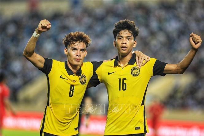 Malaysia’s No.16  Muhamad Syahir Bin Bashah scores the second goal for his team. VNA Photo: Tuấn Anh 