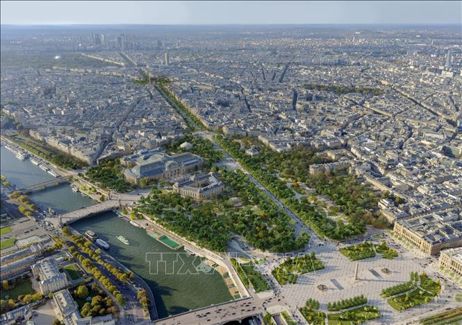 Trong ảnh: Đại lộ Champs-Elysees và Quảng trường Concorde (phải) tại thủ đô Paris, Pháp, ngày 12/1/2021. Ảnh: AFP/ TTXVN