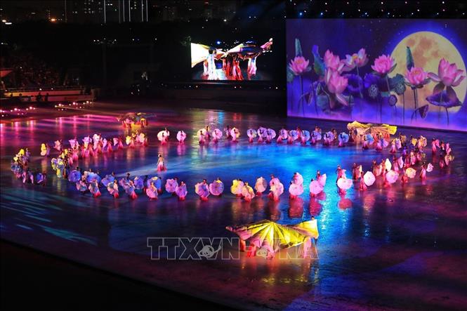 Tiết mục múa sen 