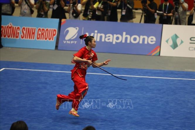 VĐV Pang Pui Yee (Malaysia) ở bài biểu diễn nội dung Kiếm thuật nữ. Ảnh: Phạm Hậu - TTXVN