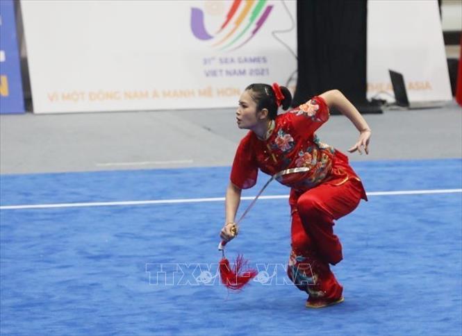 VĐV Đặng Tiểu Bình (Việt Nam) giành huy chương Đồng ở bài biểu diễn nội dung Kiếm thuật nữ với thành tích 9,66 điểm. Ảnh: Phạm Hậu - TTXVN