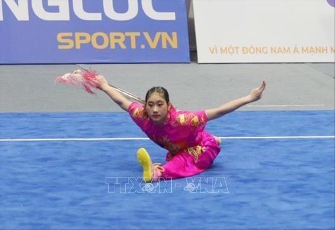 Bài biểu diễn Kiếm thuật nữ của VĐV Zoura Nebulani (Indonesia). Ảnh: Phạm Hậu - TTXVN