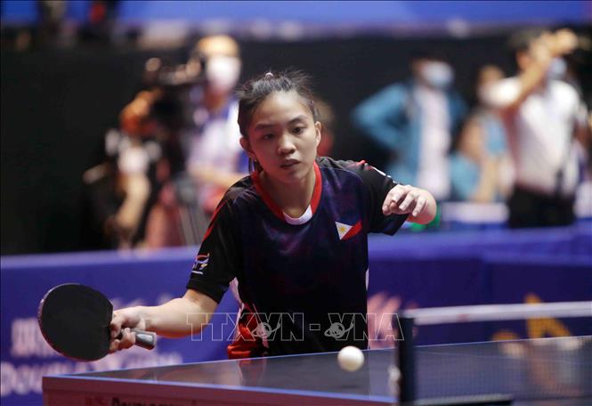 Pha phòng ngự của VĐV số 25 Kheith Rhynne Cruz (Philippines). Ảnh: Quý Trung – TTXVN