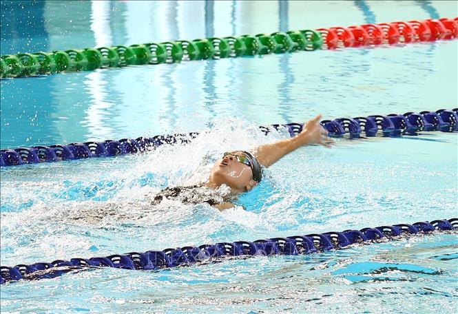 VĐV Nguyễn Thị Nhật Lam (Việt Nam) thi đấu vòng loại bơi 200m hỗn hợp nữ. Ảnh: Phạm Kiên - TTXVN