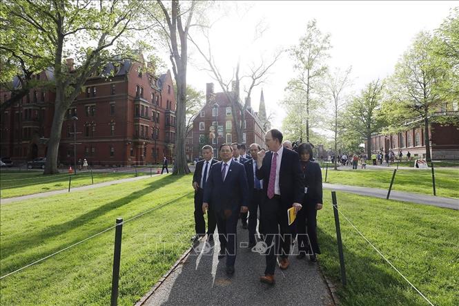 Thủ tướng Phạm Minh Chính thăm Đại học Harvard. Ảnh: Dương Giang-TTXVN