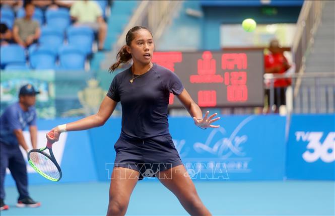 Jenaila Rose Prulla (Philippines) thua 0-2 ở nội dung đơn nữ. Ảnh: Thế Duyệt – TTXVN