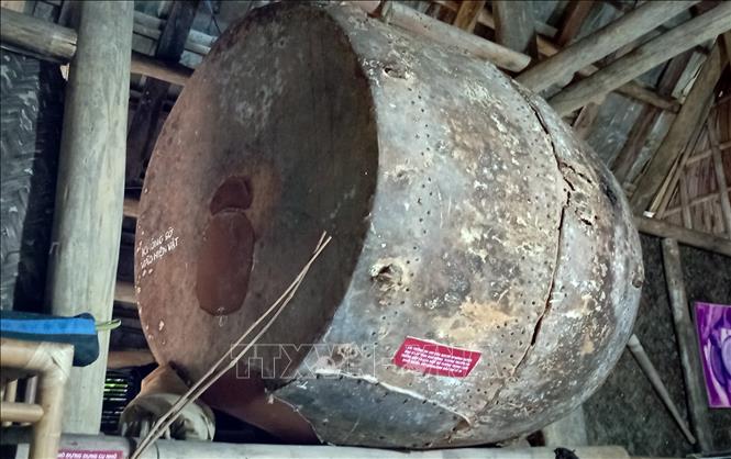 Trong ảnh: Trống da Voi của người M' Nông huyện Đak Rơ Lấp (Đak Nông) được trưng bày tại Bảo tàng Đồng Đình (Đà Nẵng).Ảnh: Trần Lê Lâm - TTXVN  