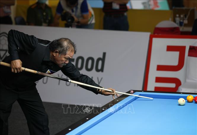 VĐV Efren Reyes (Philippines)- người được gọi là 