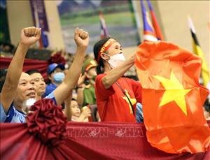 SEA Games 31: Hồ Thị Thu Hiền giành HCV Karate nội dung Kumite nữ