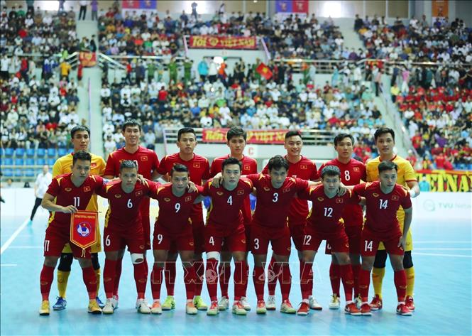 Đội hình xuất phát của Đội tuyển futsal nam Việt Nam. Ảnh: Hoàng Linh-TTXVN