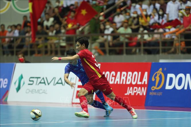 Trận đấu giữa Việt Nam và Thái Lan được xem như “trận chung kết” của môn futsal nam tại SEA Games 31. Ảnh: Hoàng Linh-TTXVN