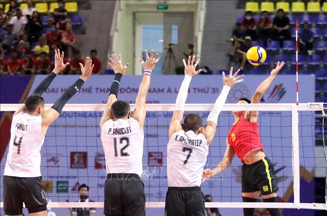A high spike from the Vietnamese side. VNA Photo: Anh Tuấn