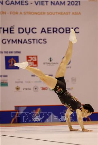 VĐV Phan Thế Gia Hiển (Việt Nam) thi đấu nội dung đơn nam. Ảnh: Khánh Hoà - TTXVN