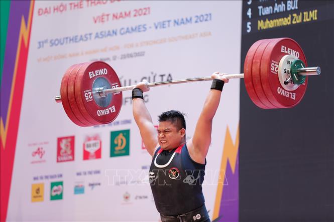VĐV Muhammad Zul Ilmi (Indonesia) thi đấu hạng 89 kg nam. Ảnh: Việt Cường - TTXVN
