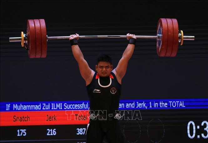 VĐV Muhammad Zul Ilmi (Indonesia) giành HCV hạng cân 89 kg với thành tích tổng nâng là 337kg. Ảnh: Huy Hùng - TTXVN