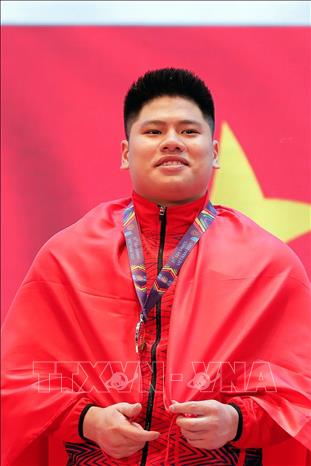 Athlete Bui Tuan Anh (Vietnam) won silver in the men's 89 kg weight category. VNA Photo