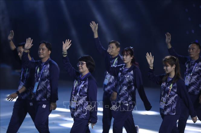 The sports delegation from Southeast Asia countries attend the event's closing ceremony.  VNA Photo