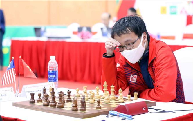 Kỳ thủ Nguyễn Ngọc Trường Sơn giành HCV Cờ vua tiêu chuẩn tại SEA Games 31. Ảnh: Anh Tuấn – TTXVN