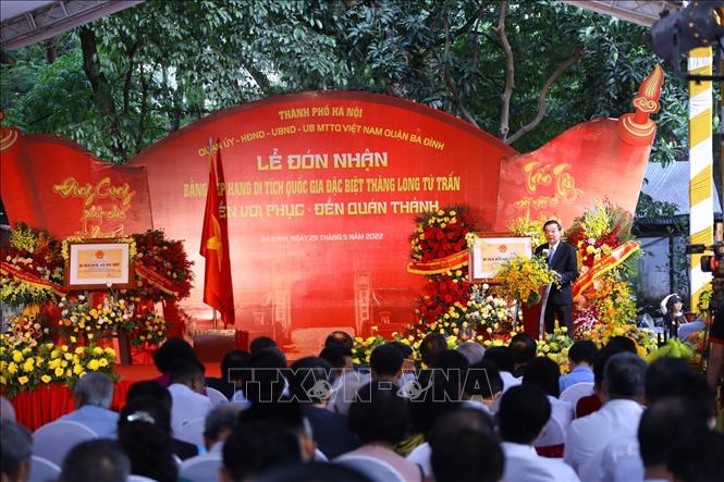 Lễ đón nhận Bằng xếp hạng Di tích quốc gia đặc biệt Thăng Long tứ trấn - đền Voi Phục, đền Quán Thánh. Ảnh: Văn Điệp - TTXVN