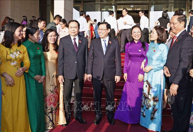 National Assembly Chairman Vuong Dinh Hue arrives at the event. VNA Photo: Doãn Tấn