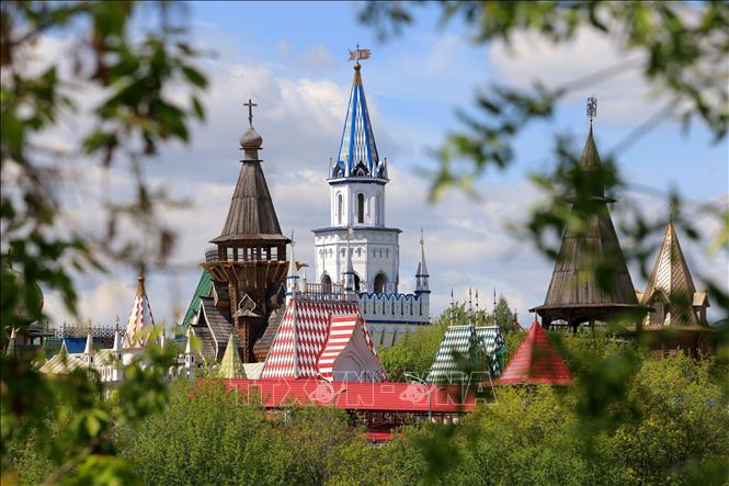 Trong ảnh: Sau khi Peter Đại đế chuyển nơi ở của hoàng gia đến St.Petersburg, Cung điện Izmailovo trở thành khu bảo tồn, nhưng sau đó bắt đầu suy tàn kể từ thời Nữ hoàng Catherine. Ảnh: Trần Hiếu - PV TTXVN tại Nga