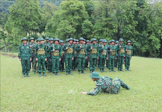 Trong ảnh: Tổ chức huấn luyện kỹ thuật chiến đấu bộ binh tại Tiểu đoàn Huấn luyện, cơ động (Bộ đội Biên phòng tỉnh Điện Biên). Ảnh: Xuân Tiến – TTXVN 