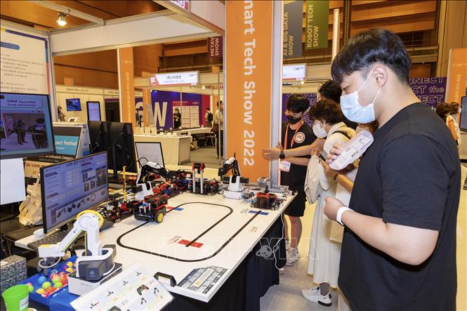 Trong ảnh: Nhiều công nghệ ứng dụng được giới thiệu tại Smart Tech Korea 2022. Ảnh: Anh Nguyên - PV TTXVN tại Hàn Quốc