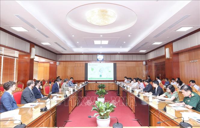 Trong ảnh: Quang cảnh buổi làm việc. Ảnh: Anh Tuấn – TTXVN