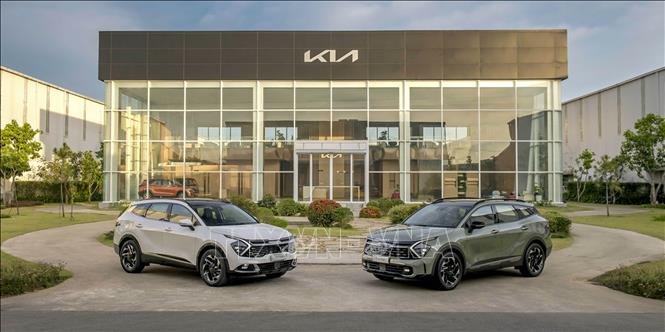 Trong ảnh: Thaco Auto chính thức xuất xưởng mẫu xe Kia Sportage thế hệ hoàn toàn mới. Ảnh: TTXVN phát