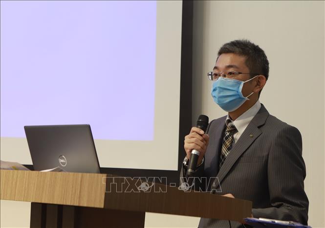 Trong ảnh: Giám đốc Công ty TNHH Tsuchiya Tsco (khu công nghiệp Thăng Long Vĩnh Phúc) Kei Ogura phát biểu tại cuộc gặp gỡ. Ảnh: Hoàng Hùng - TTXVN