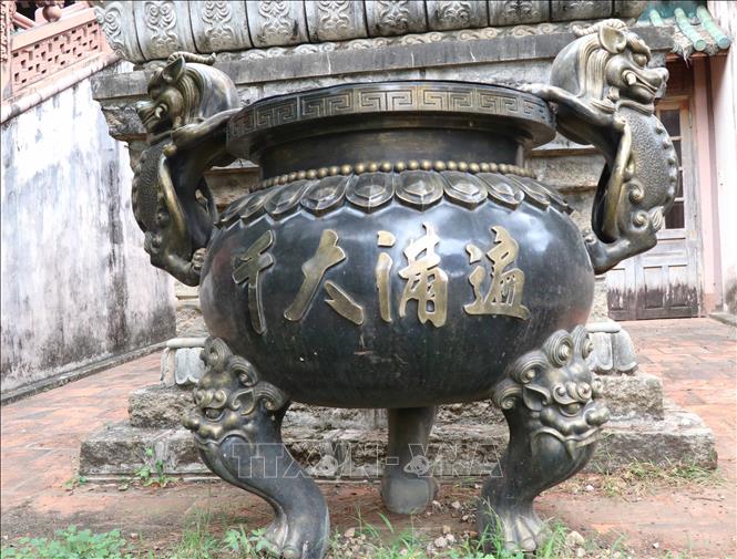 Trong ảnh: Những n thiết kế tinh xảo, độc đáo đến từng chi tiết. Ảnh: Hồng Điệp - TTXVN